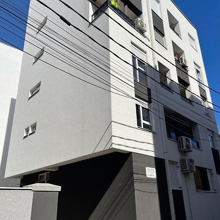 City Apartmani Ni Eksteriør billede
