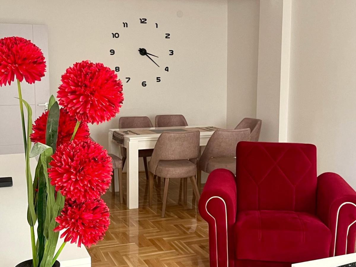 City Apartmani Ni Eksteriør billede