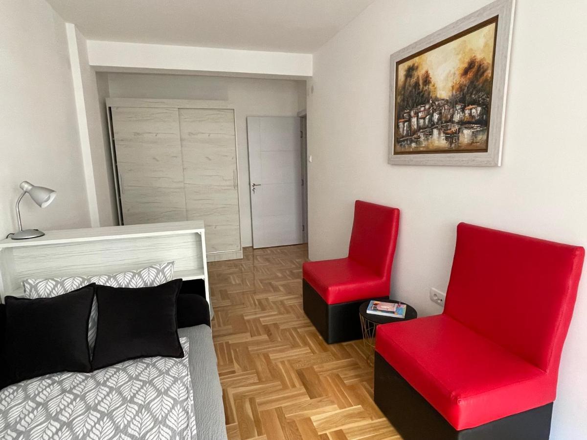 City Apartmani Ni Eksteriør billede