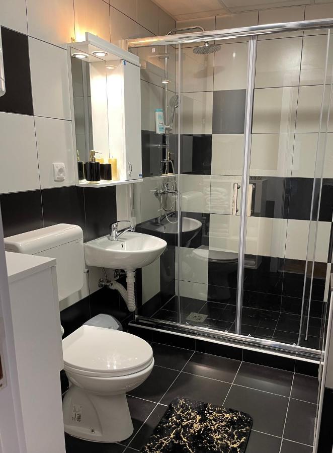 City Apartmani Ni Eksteriør billede